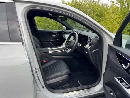 Mercedes-Benz GLC GLC 220 D MHEV 4Matic AMG Line Coupe Auto MEMORY SEATS/PARKTRONIC/SAT NAV 6