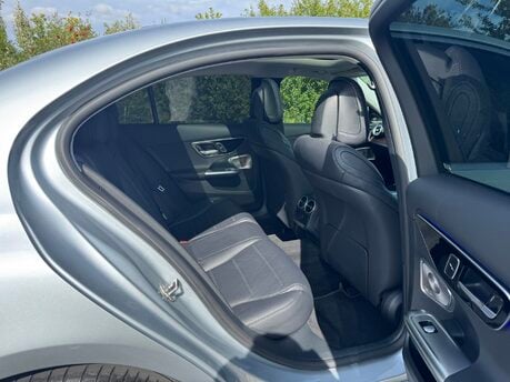 Mercedes-Benz C Class C 200 MHEV Exclusive Luxury Auto Petrol PAN ROOF/360 CAM/MEMORY SEATS 33
