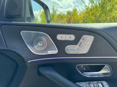 Mercedes-Benz GLE GLE 300D 4Matic AMG Line Premium Plus Auto Diesel 7 SEATER/PAN ROOF/360 CAM 1