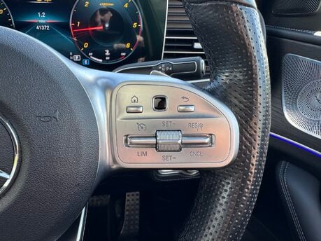 Mercedes-Benz GLE GLE 300D 4Matic AMG Line Premium Plus Auto Diesel 7 SEATER/PAN ROOF/360 CAM 20