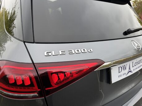 Mercedes-Benz GLE GLE 300D 4Matic AMG Line Premium Plus Auto Diesel 7 SEATER/PAN ROOF/360 CAM 43