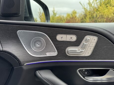 Mercedes-Benz GLE GLE 300D 4Matic AMG Line Premium Plus Auto Diesel 7 SEATER/PAN ROOF/360 CAM 22