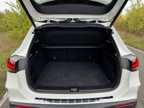 Mercedes-Benz EQA EQA 250 AMG Line Premium Plus Auto Electric PAN ROOF/MEMORY SEATS/HEADS UP 32