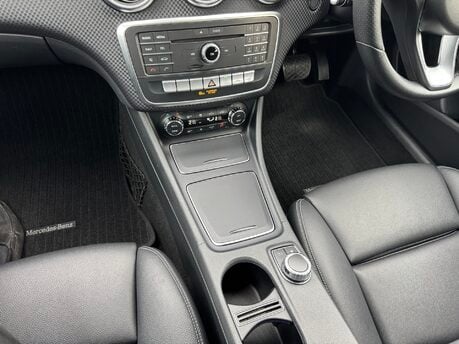 Mercedes-Benz A Class A180 Sport Premium Auto Petrol PARKTRONIC/CAMERA/SAT NAV 14