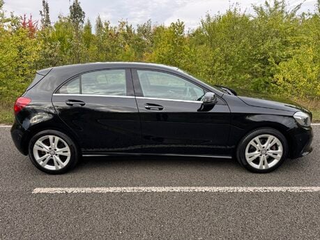Mercedes-Benz A Class A180 Sport Premium Auto Petrol PARKTRONIC/CAMERA/SAT NAV 4
