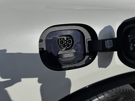 Mercedes-Benz EQS EQS 450 4Matic AMG Line Premium Plus 108KWH Electric Auto 7 SEATER/PAN ROOF 53