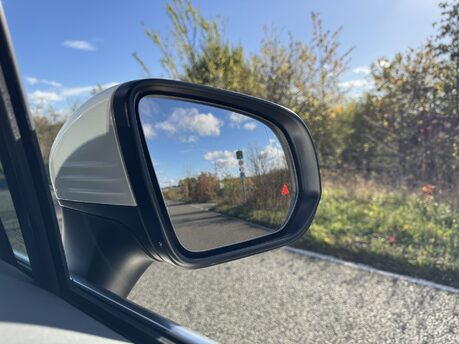 Mercedes-Benz EQS EQS 450 4Matic AMG Line Premium Plus 108KWH Electric Auto 7 SEATER/PAN ROOF 26