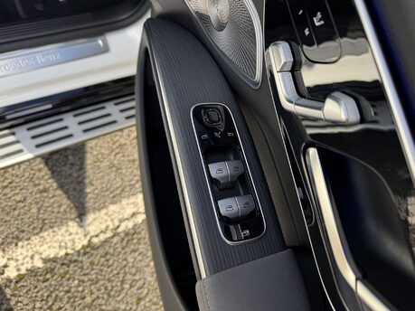 Mercedes-Benz EQS EQS 450 4Matic AMG Line Premium Plus 108KWH Electric Auto 7 SEATER/PAN ROOF 23