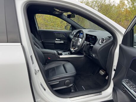 Mercedes-Benz GLA Class GLA 250e Exclusive Edition Premium Auto Petrol Hybrid PHEV 15KWH PARKTRONIC 6