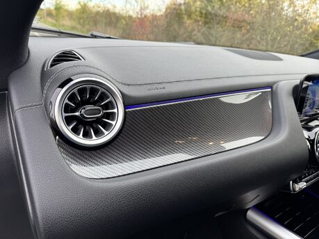 Mercedes-Benz GLA Class GLA 250e Exclusive Edition Premium Auto Petrol Hybrid PHEV 15KWH PARKTRONIC 21