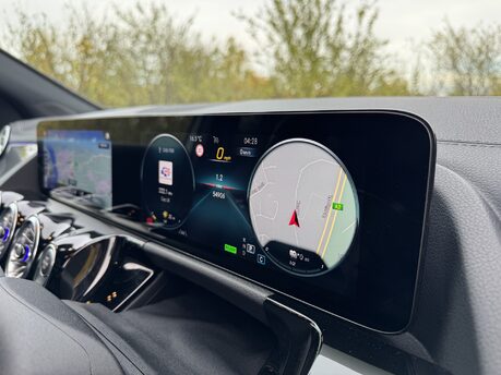 Mercedes-Benz GLA Class GLA 250e Exclusive Edition Premium Auto Petrol Hybrid PHEV 15KWH PARKTRONIC 3