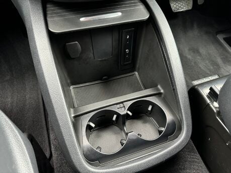 Mercedes-Benz Eqv EQV 300 Sport Premium 90KWH Auto Electric 7 SEATER/360 CAM/BURMESTER SOUND 14