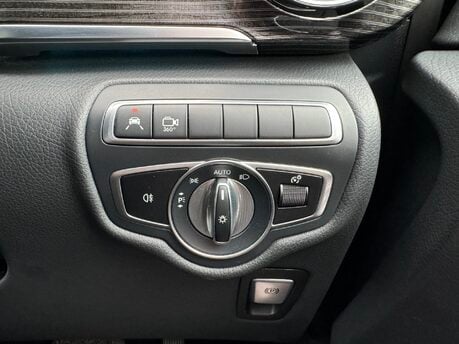 Mercedes-Benz Eqv EQV 300 Sport Premium 90KWH Auto Electric 7 SEATER/360 CAM/BURMESTER SOUND 17