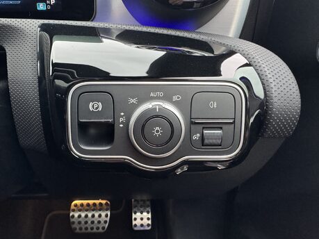 Mercedes-Benz CLA Class CLA 35 AMG 4Matic Premium Plus MHEV Petrol Auto PAN ROOF, MEMORY SEATS, NAV 22