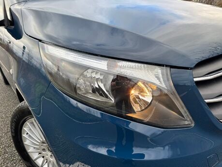 Mercedes-Benz eVito Tourer Premium L3 Auto Electric 9 Seater 100 KWH EX-LWB/PARKTRONIC 32