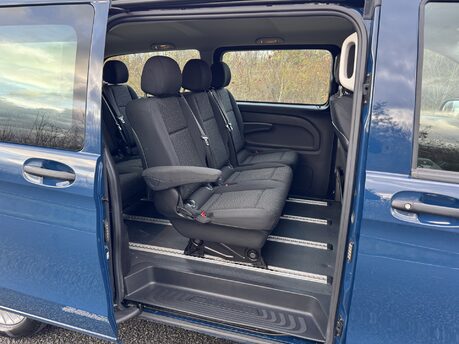 Mercedes-Benz eVito Tourer Premium L3 Auto Electric 9 Seater 100 KWH EX-LWB/PARKTRONIC 22