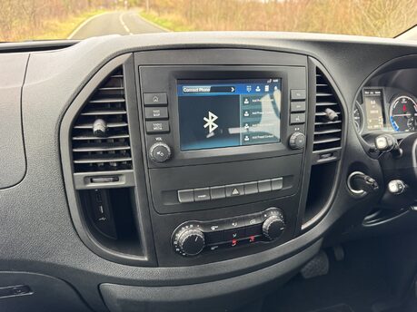 Mercedes-Benz eVito Tourer Premium L3 Auto Electric 9 Seater 100 KWH EX-LWB/PARKTRONIC 14