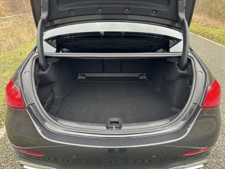 Mercedes-Benz C Class C300 D MHEV AMG Line Premium Auto Diesel Saloon 360 CAM/MEMORY SEATS/SATNAV 32