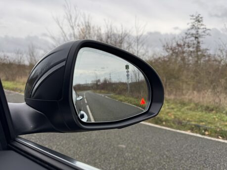 Mercedes-Benz C Class C300 D MHEV AMG Line Premium Auto Diesel Saloon 360 CAM/MEMORY SEATS/SATNAV 22