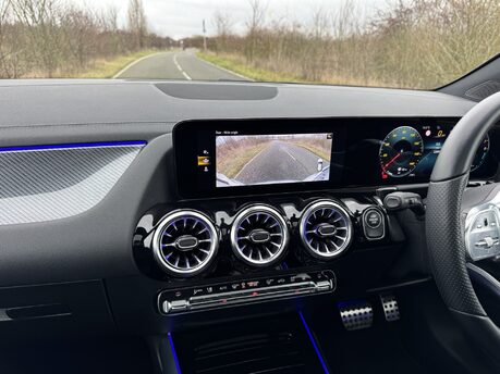 Mercedes-Benz GLA Class GLA 250e Exclusive Edition Premium Plus Petrol Hybrid Auto PANROOF/SAT NAV 3