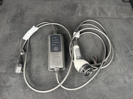 Mercedes-Benz GLA Class GLA 250e Exclusive Edition Premium Plus Petrol Hybrid Auto PANROOF/SAT NAV 37