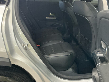 Mercedes-Benz GLA Class GLA 250e Exclusive Edition Premium Plus Petrol Hybrid Auto PANROOF/SAT NAV 12