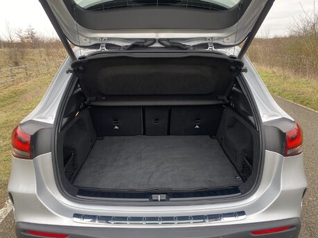 Mercedes-Benz EQA EQA 250 AMG Line Premium Plus Auto Electric PAN ROOF/MEMORY SEATS/VAT Q 28