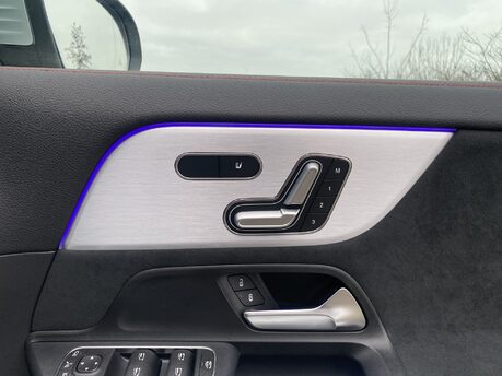 Mercedes-Benz EQA EQA 250 AMG Line Premium Plus Auto Electric PAN ROOF/MEMORY SEATS/VAT Q 17