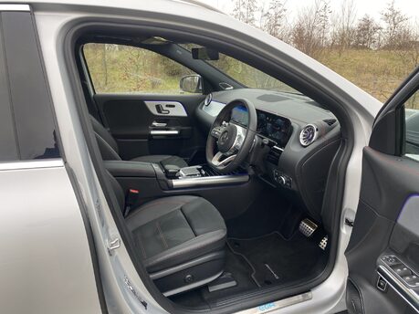 Mercedes-Benz EQA EQA 250 AMG Line Premium Plus Auto Electric PAN ROOF/MEMORY SEATS/VAT Q 6