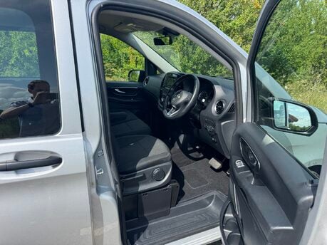 Mercedes-Benz Vito 119 CDI Tourer Select L3 Auto Diesel 9 SEATER/EX-LWB/PARKTRONIC/REVERSE CAM 6
