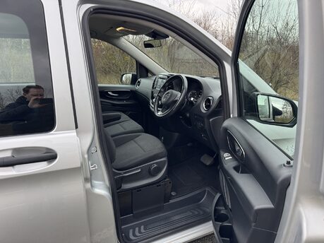 Mercedes-Benz Vito 119 CDI Tourer Select L3 Auto Diesel 9 SEATER/EX-LWB/PARKTRONIC/REVERSE CAM 6