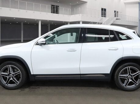 Mercedes-Benz GLA Class GLA 250e Exclusive Edition Premium Petrol Hybrid Auto PARKTRONIC/NAV/VAT Q 9
