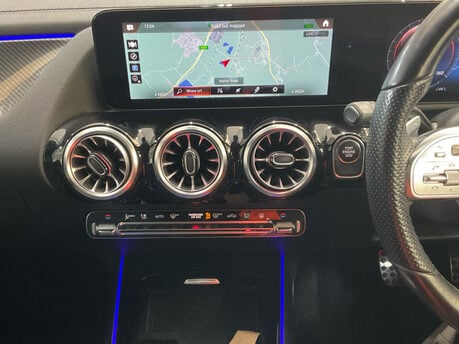 Mercedes-Benz GLA Class GLA 250e Exclusive Edition Premium Petrol Hybrid Auto PARKTRONIC/NAV/VAT Q 13