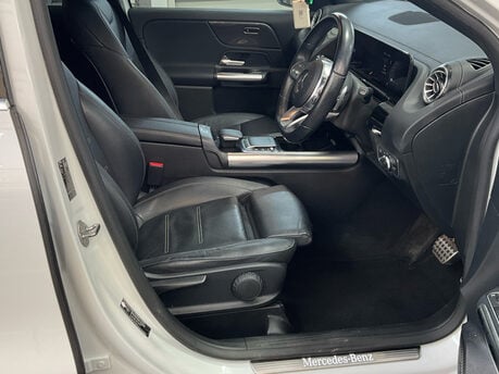 Mercedes-Benz GLA Class GLA 250e Exclusive Edition Premium Petrol Hybrid Auto PARKTRONIC/NAV/VAT Q 3