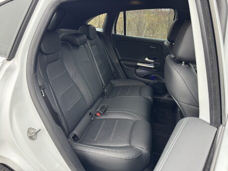 Mercedes-Benz GLA Class GLA 250e Exclusive Edition Premium Petrol Hybrid Auto PARKTRONIC/NAV/VAT Q 26