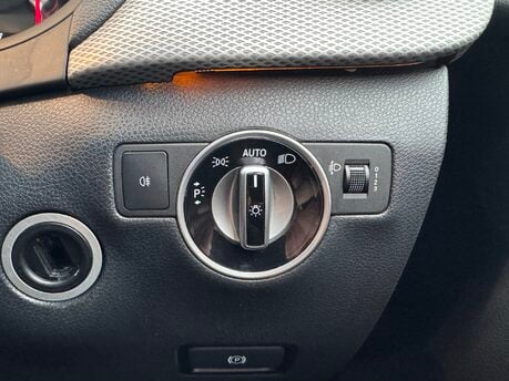 Mercedes-Benz B Class B180 CDI Sport Diesel Auto CAMERA/FULL LEATHER/SAT NAV 20