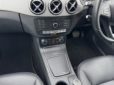 Mercedes-Benz B Class B180 CDI Sport Diesel Auto CAMERA/FULL LEATHER/SAT NAV 14