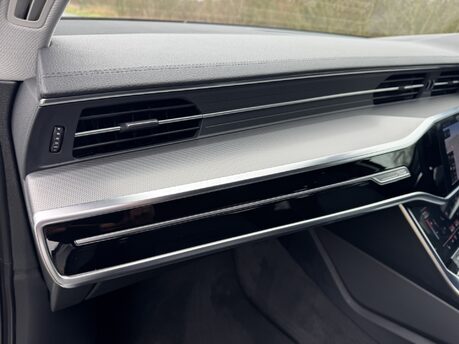 Audi A6 2.0 TDI 40 Sport S Tronic Auto Diesel Saloon PARKTRONIC, SAT NAV, LEATHER 19