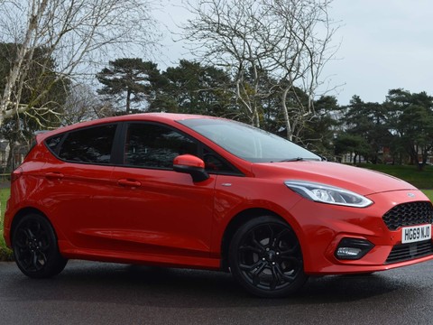 Ford Fiesta ST-LINE EDITION 1