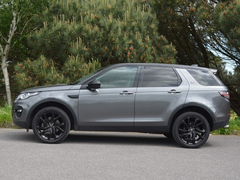 Land Rover Discovery Sport TD4 HSE BLACK 12