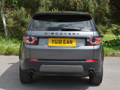 Land Rover Discovery Sport TD4 HSE BLACK 