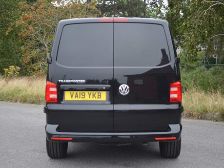 Volkswagen Transporter T28 TDI P/V HIGHLINE BMT 