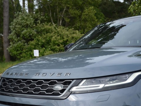 Land Rover Range Rover Evoque FIRST EDITION MHEV 34
