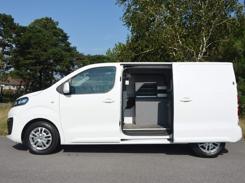 Vauxhall Vivaro L1H1 3100 SPORTIVE S/S 11