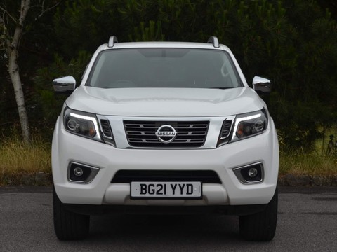 Nissan Navara DCI TEKNA SHR DCB 2