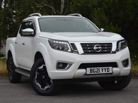 Nissan Navara DCI TEKNA SHR DCB 23