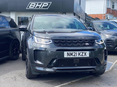 Land Rover Discovery Sport R-DYNAMIC SE