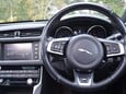 Jaguar XF V6 S 37