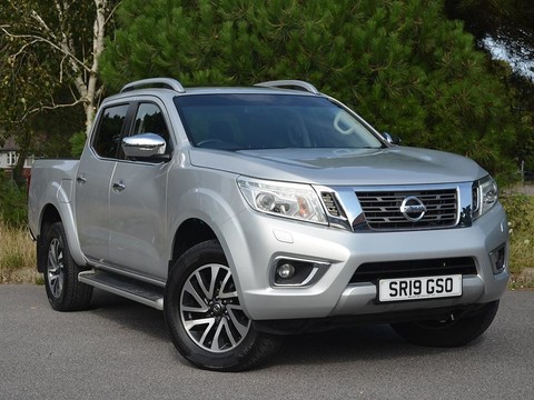 Nissan Navara DCI TEKNA 4X4 SHR DCB 26