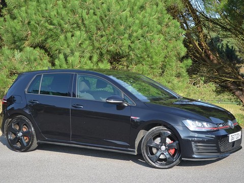 Volkswagen Golf GTI DSG 22